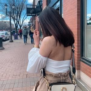 Meet your Posher, Ericka mae